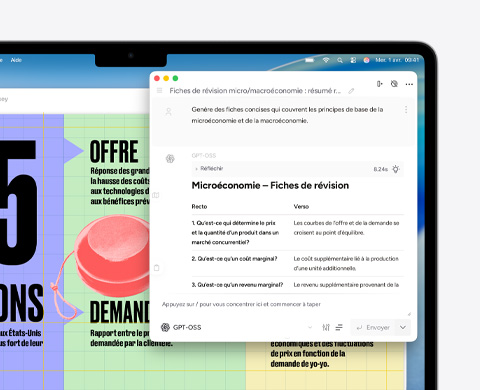 Écran d’un MacBook Air montrant les outils d’écriture Apple Intelligence utilisés pour créer des aide-mémoire sur la micro et la macroéconomie