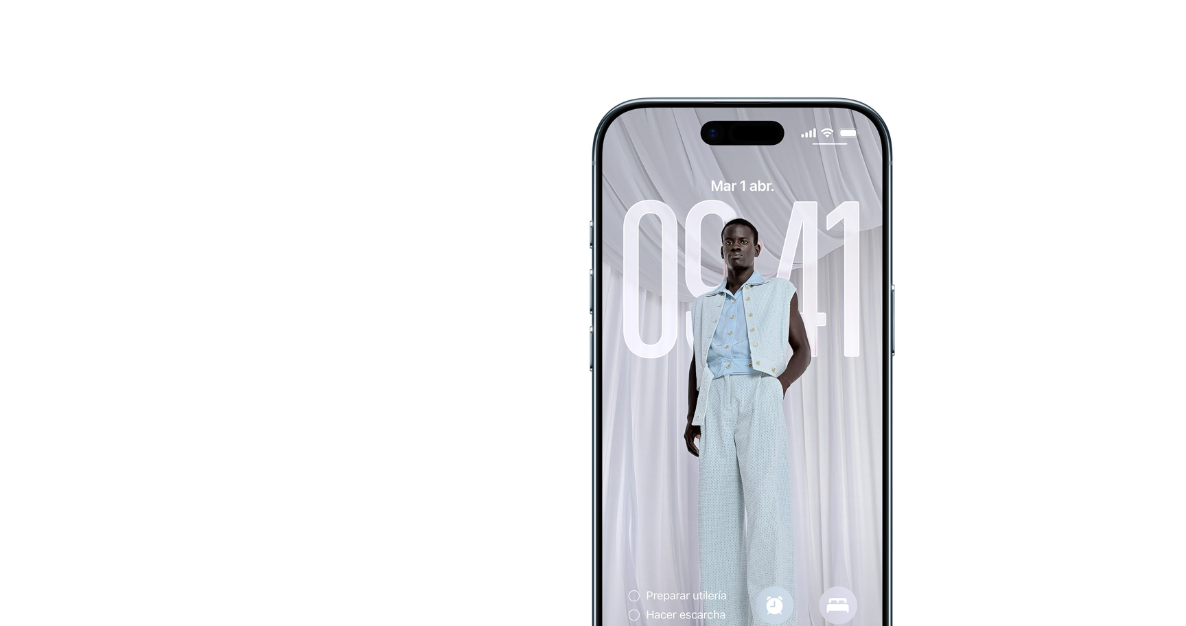 iPhone Air, parte frontal, color azul cielo, pantalla bloqueada, Dynamic Island en el centro de la parte superior