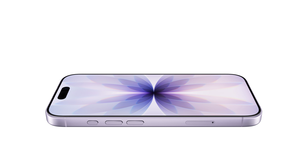 Ceramic Shield așezându-se ușor pe partea frontală a iPhone 17