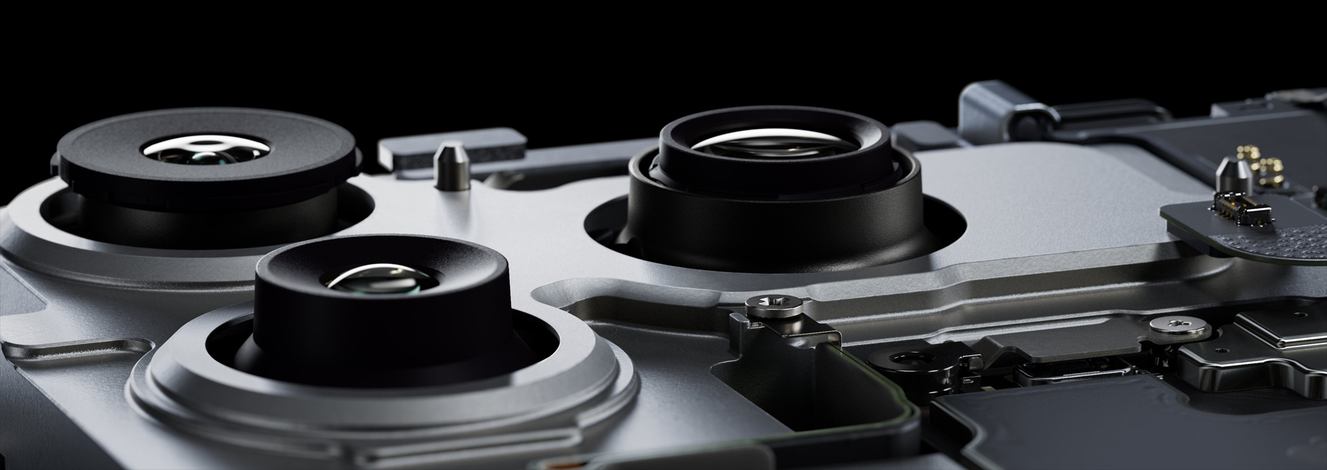 iPhone 17 Pro, unutrašnjost, sustav Fusion kamera od 48 MP, glavna Fusion kamera od 48 MP, ultraširokokutna kamera od 48 MP, telefoto Fusion kamera od 48 MP